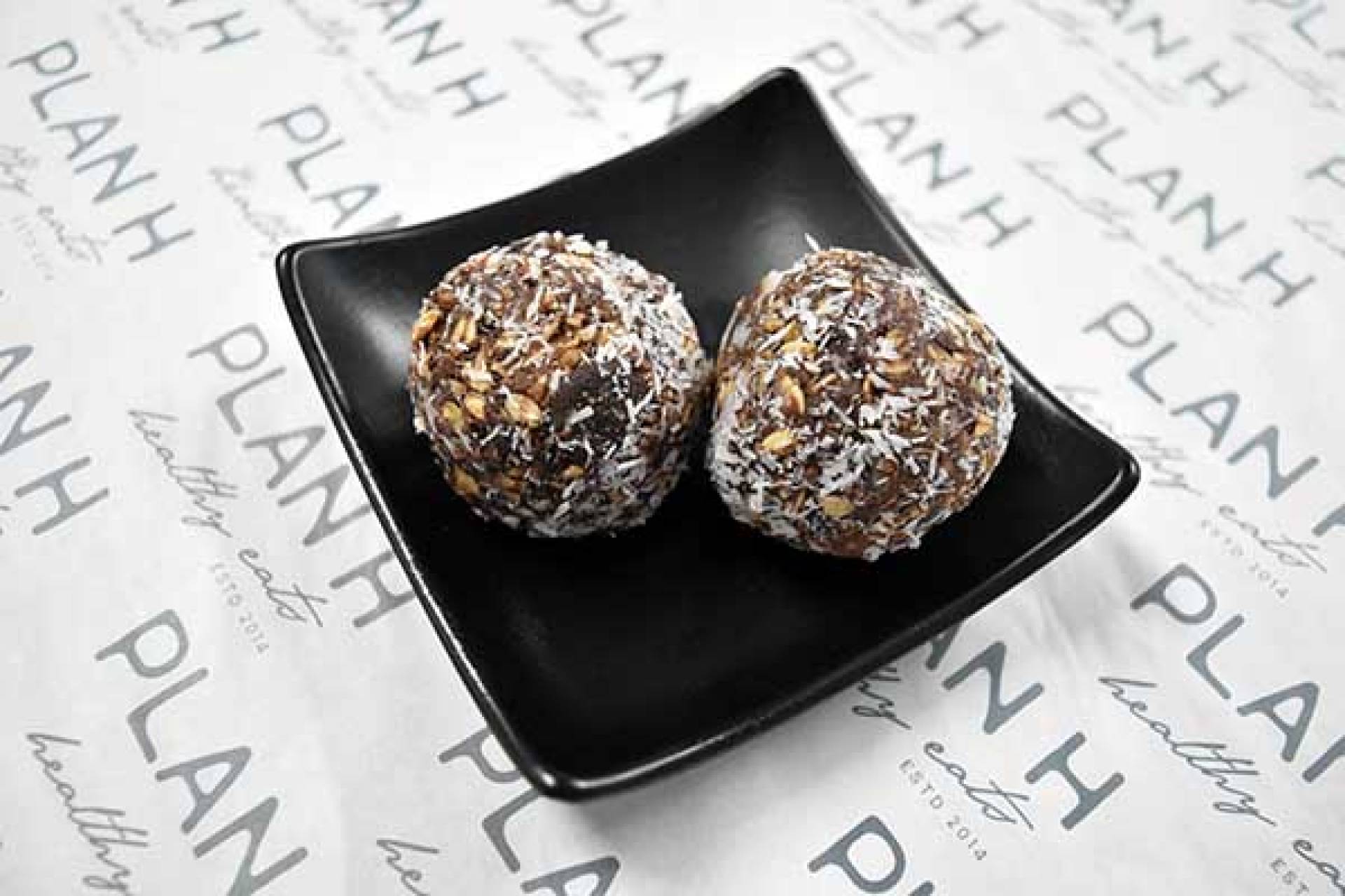 SW 140 - CHOCOLATE ENERGY BALL