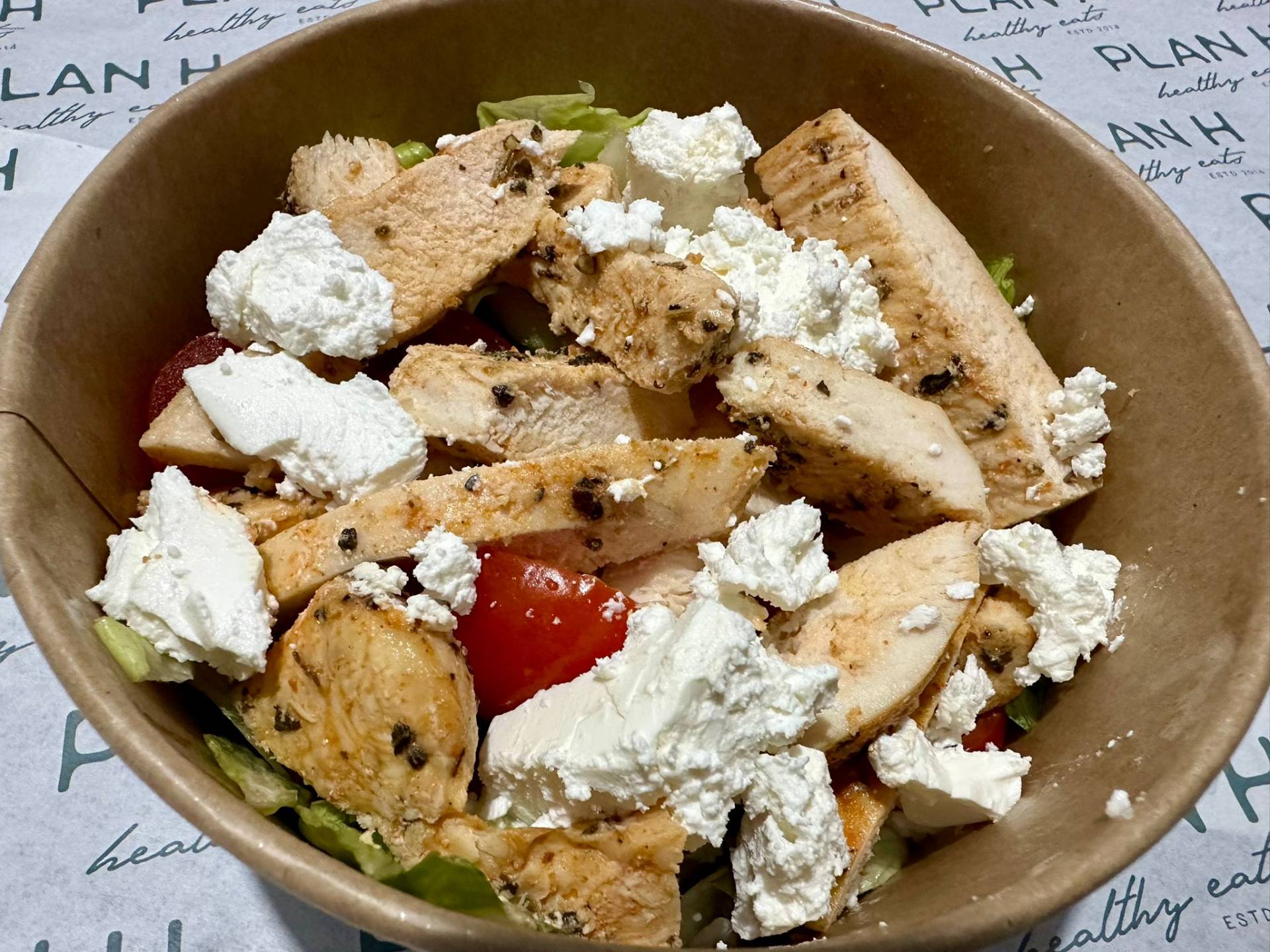 MM 213 - GRILLED CHICKEN GREEK SALAD