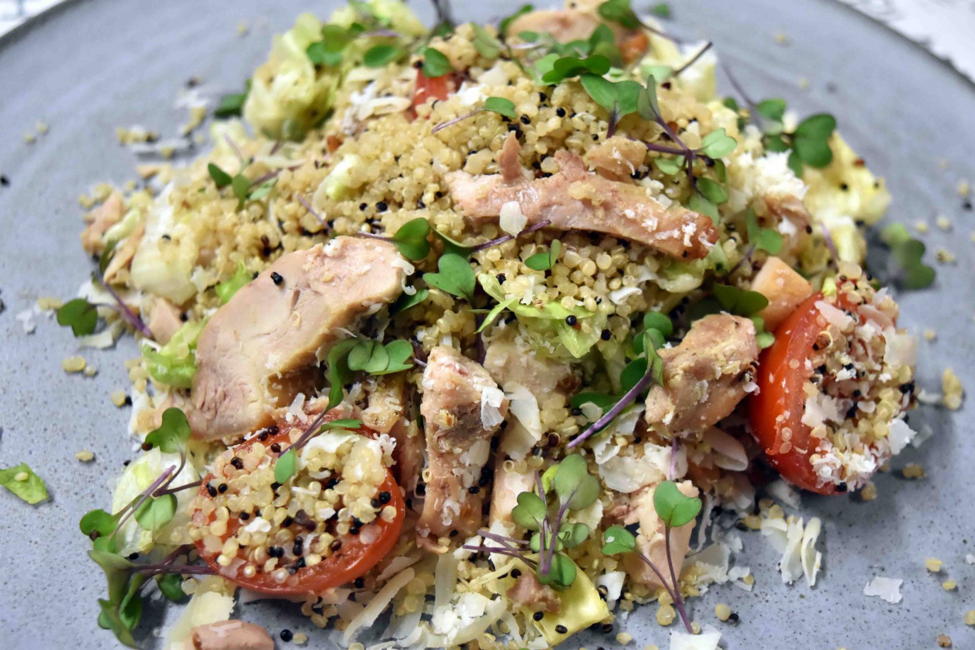 RT12193 - CHICKEN QUINOA SALAD