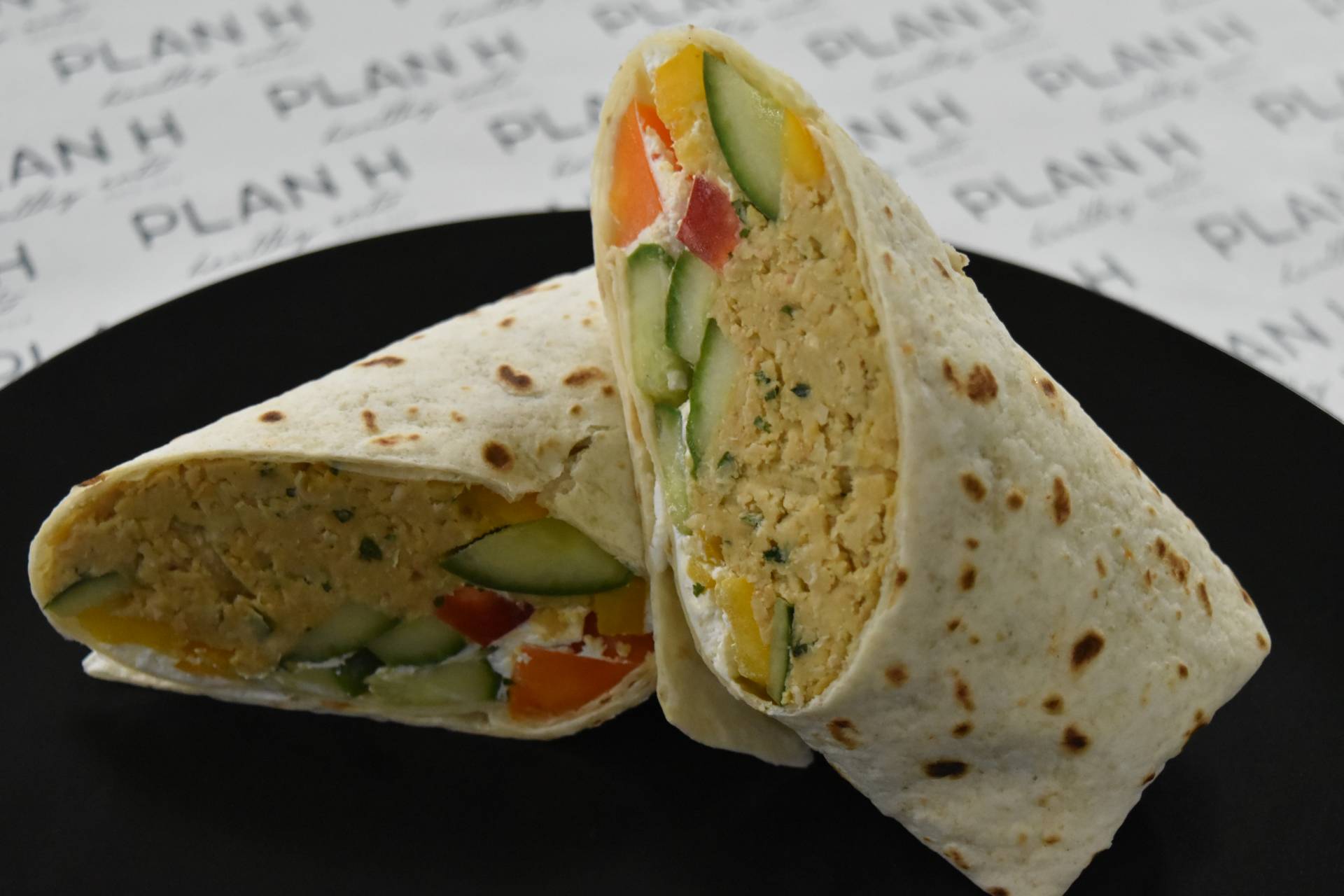 RT12198 - HUMMUS & FETA WRAP