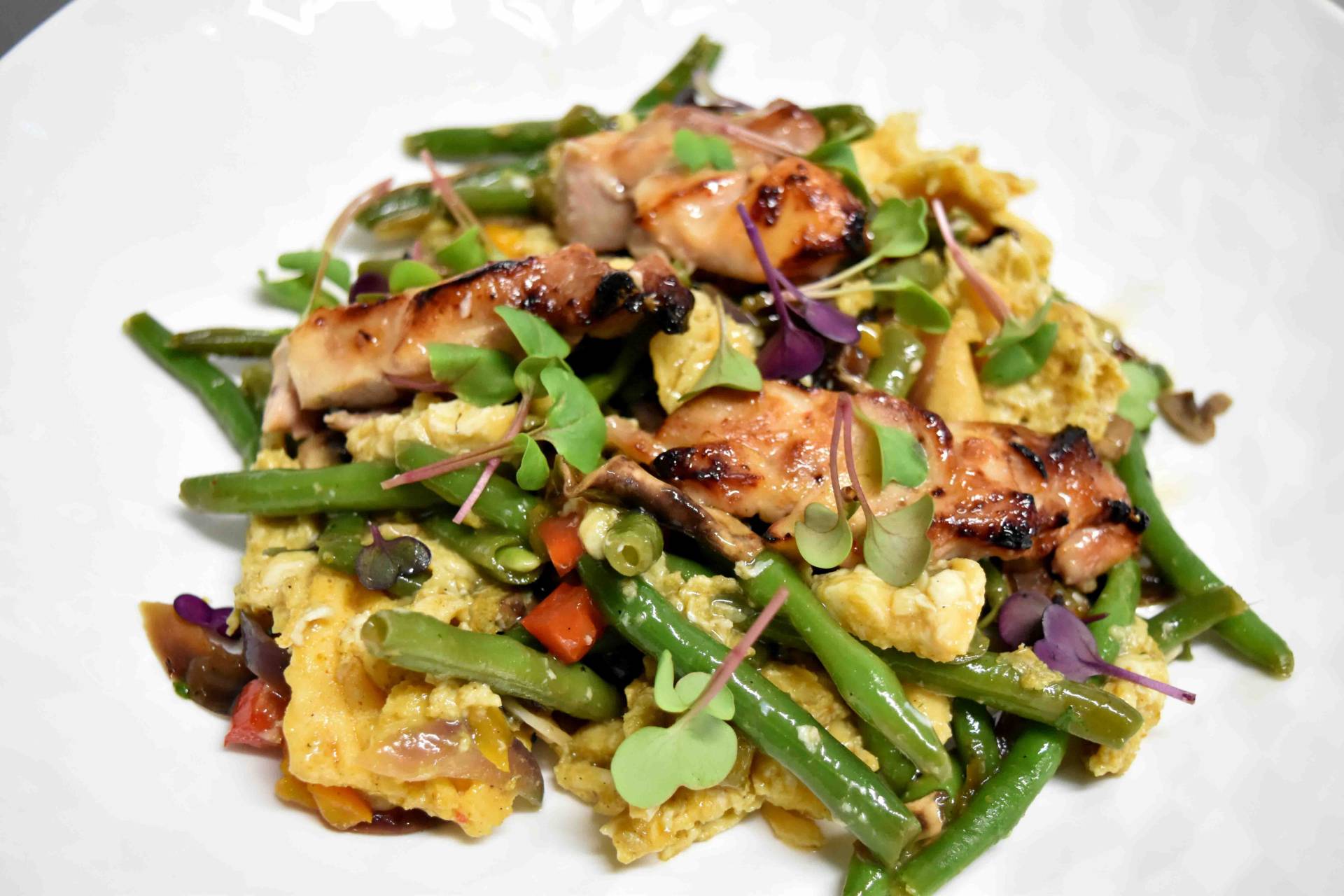 MM 686 - CHINESE CHICKEN STIR FRY w/ Egg