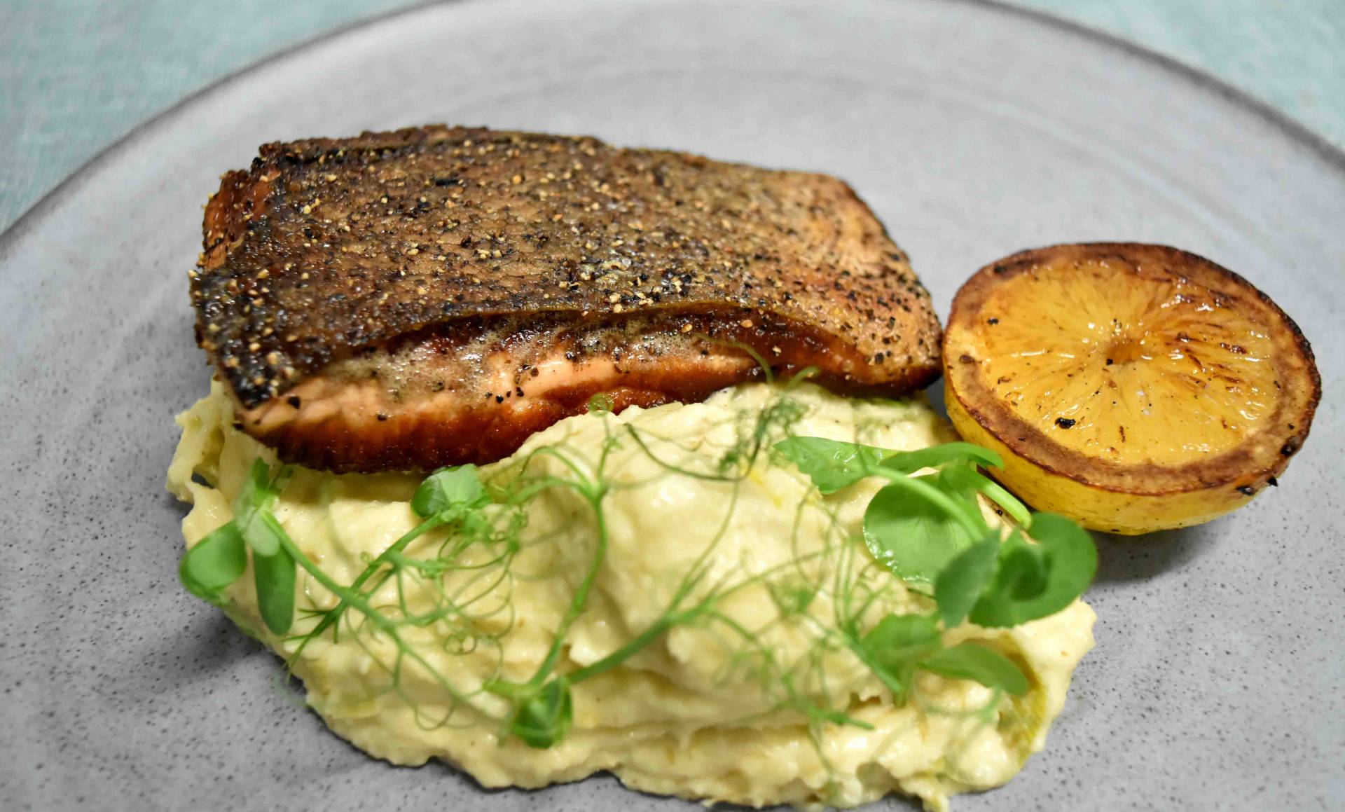 MP 722 - BAKED SALMON w/ Leek & Parsnip Mash