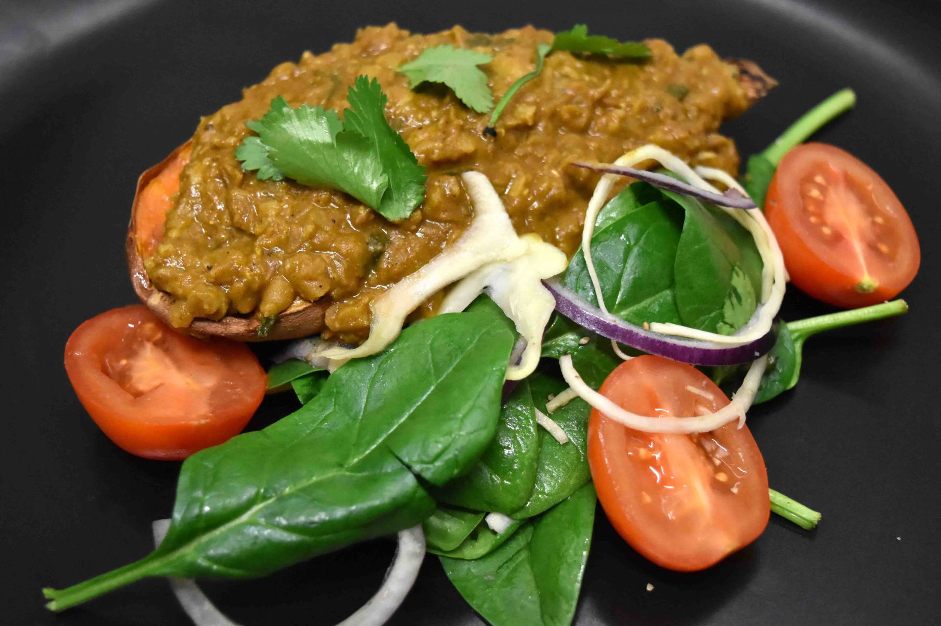 MV 731 - JACKET POTATO w/ Lentil Dhal