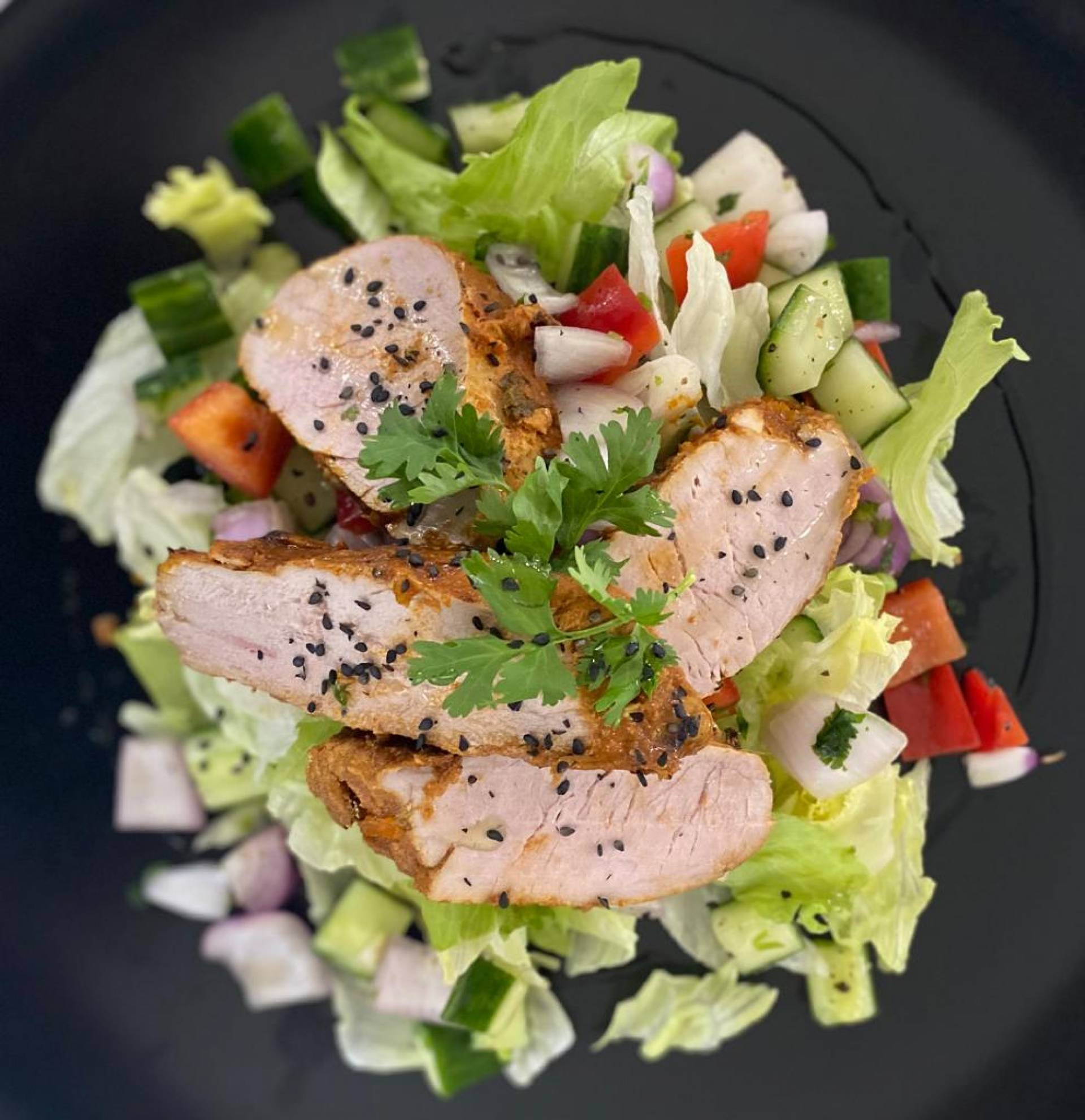 MM 824 - ORIENTAL PORK FILLET SALAD