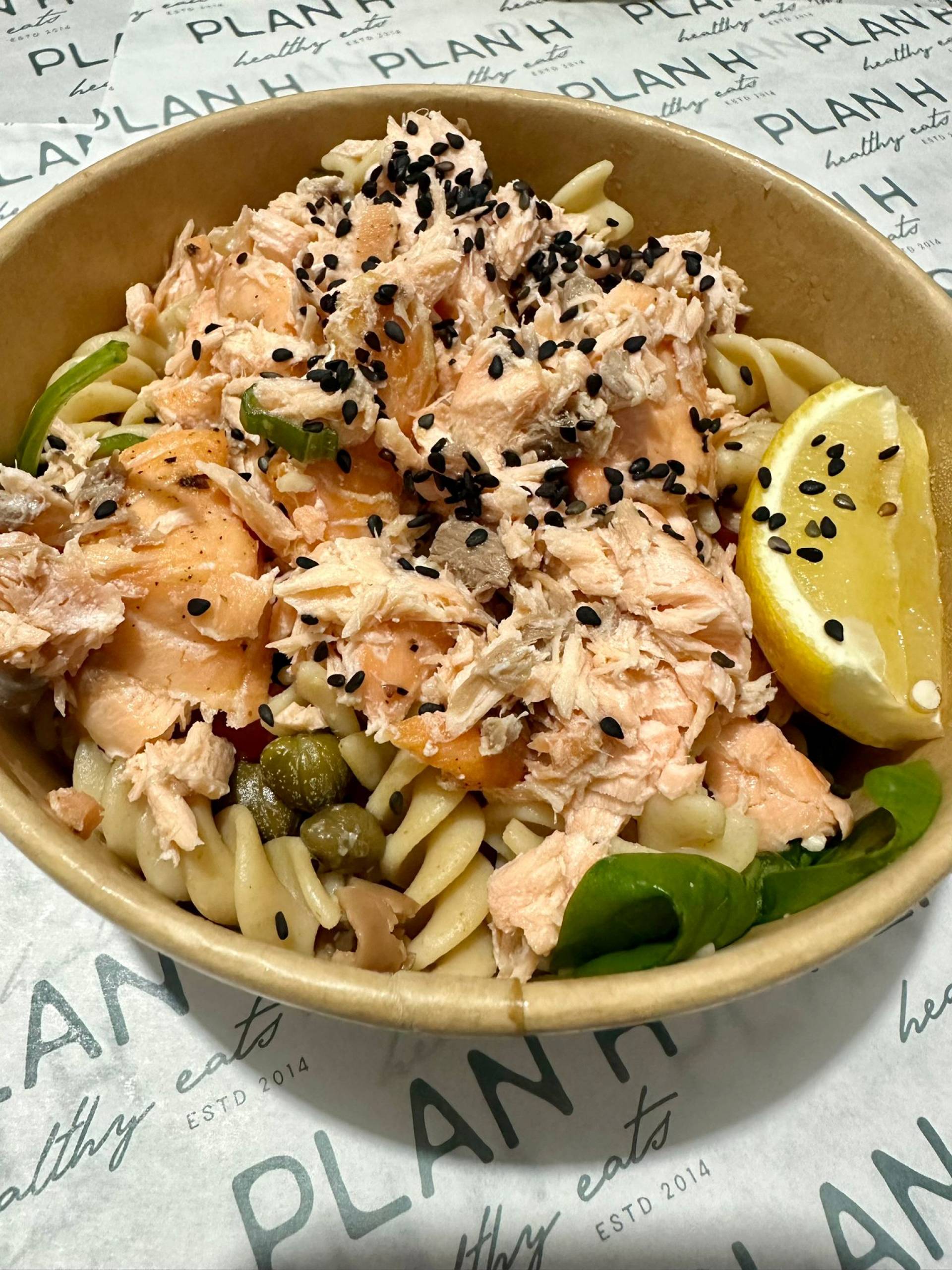 MP 851 - ZESTY SALMON PASTA SALAD